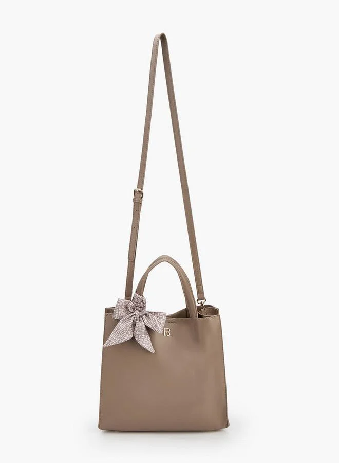 فلورا بيلا من شو إكسبرس حقيبة يد كبيرة بمقبضين وزينة وشاح