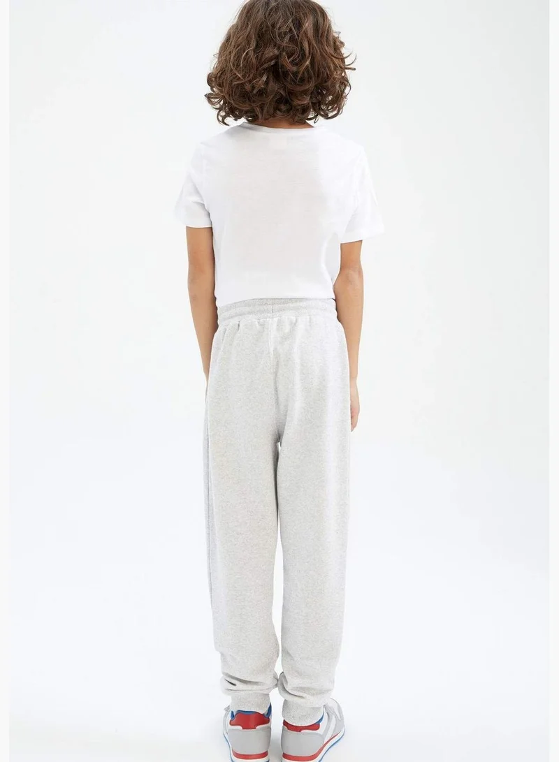 ديفاكتو Slim Fit Zippered Joggers