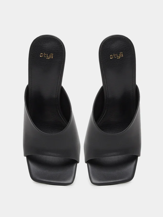 Styli Styli Chain High Heel Sandals