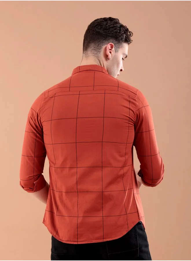 The Indian Garage Co Men Slim Fit Checkered Full Sleeves Spread Collar Casual Shirt