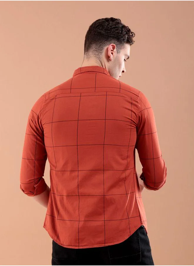 The Indian Garage Co Men Slim Fit Checkered Full Sleeves Spread Collar Casual Shirt