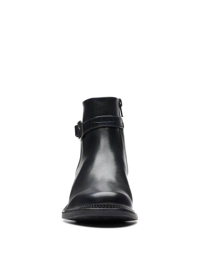 clarks Women's Maye Grace Fashion Boot, Black Leather, 37 EU - Image 3