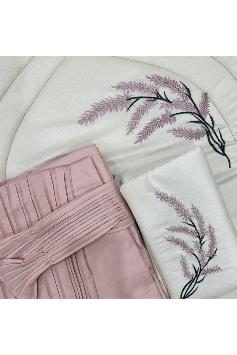 طقم سجادة صلاة بشكل المحراب محشوة بطانة اسفنج سماكة ٢سم مع ثوب صلاة بربطة جانبية بكسرات- وردي - Image 1