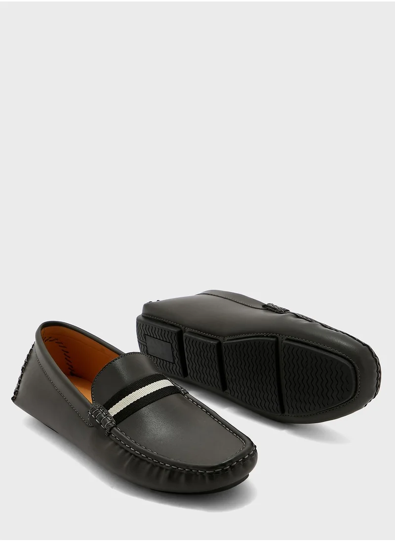 Robert Wood Webbing Saddle Detail Formal Moccasins