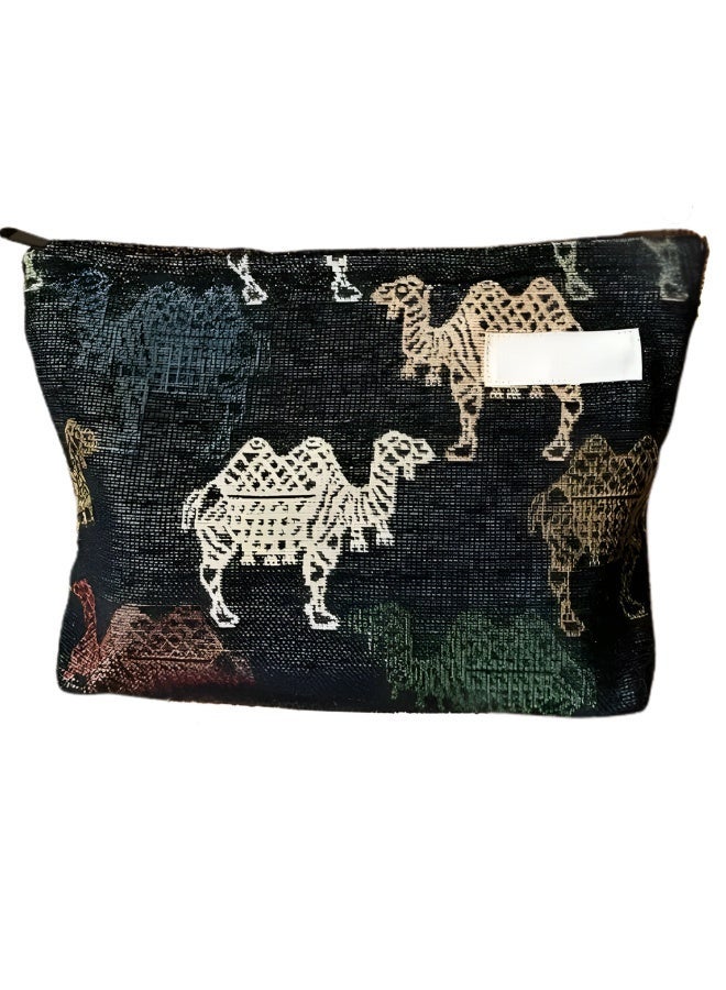 ترنز حقيبة مستحضرات تجميل بتصميم سفينة الصحراء – Z13 - Image 1