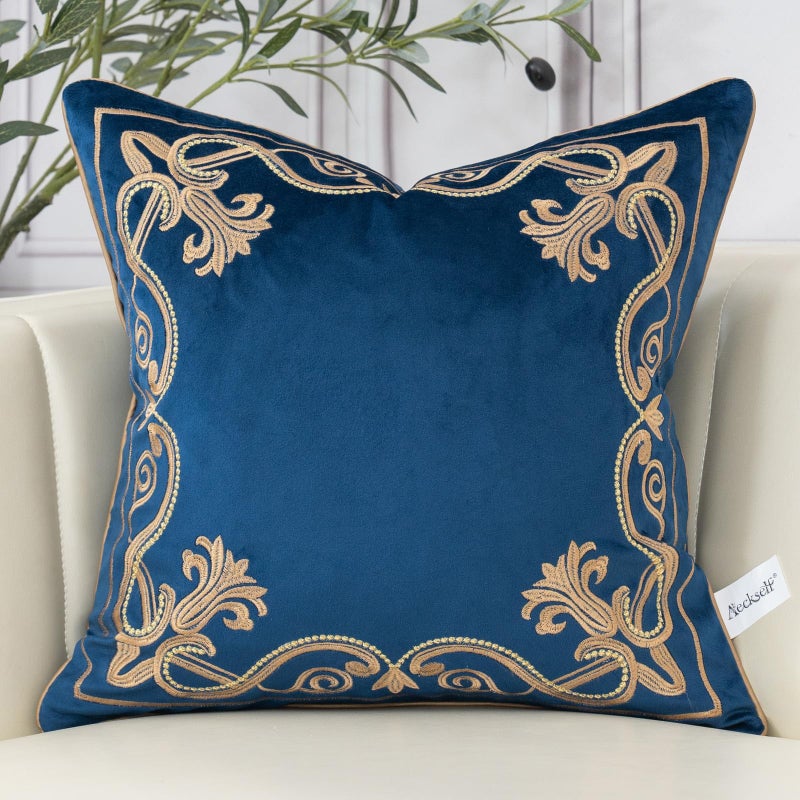 Aeckself European Floral Pillow Cover 18x18 Inch Luxury Velvet Embroidered Decorative Throw Pillow Cover for Couch Bedroom Living Room Navy Blue and Gold YwOBYGBlue4545
