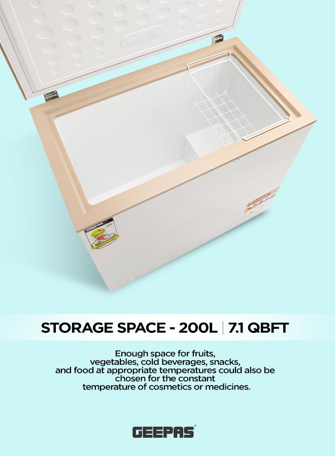 GEEPAS Chest Freezer With Adjustable Thermostat/Portable Food Basket/Compact Refrigerator With LED Light/Lock & Key/High-Efficiency Monolithic Foaming 200 L 130 W GCF2509WSH White - Image 4