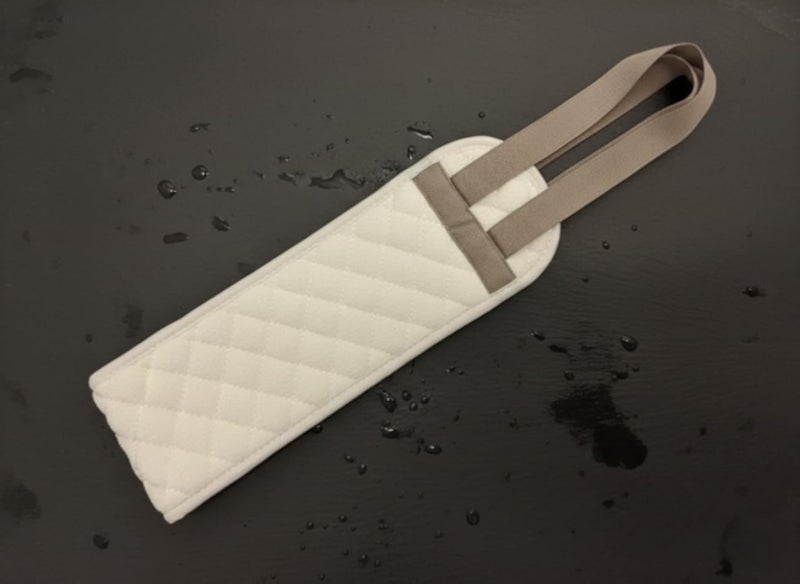 Generic Long Back Scrubber Bath Loofah with Handles, Exfoliating Body Scrubber for Hard-to-Reach Areas, Durable Skin-Friendly Material.