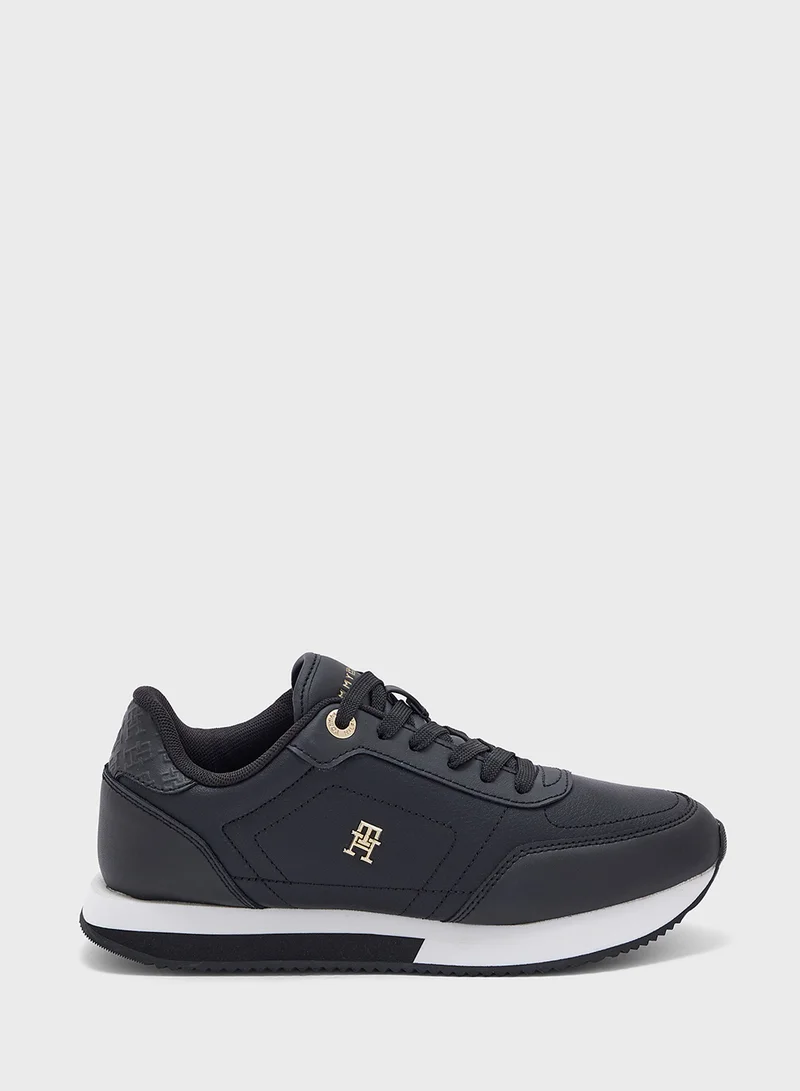 تومي هيلفيغر ELEVATED ESSENT RUNNER MONOGRAM