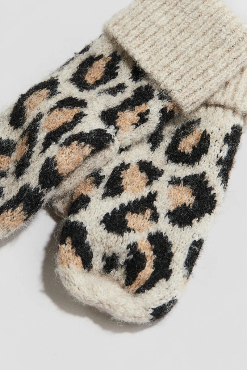 اتش اند ام قفازات محبوكة بنمط جاكار