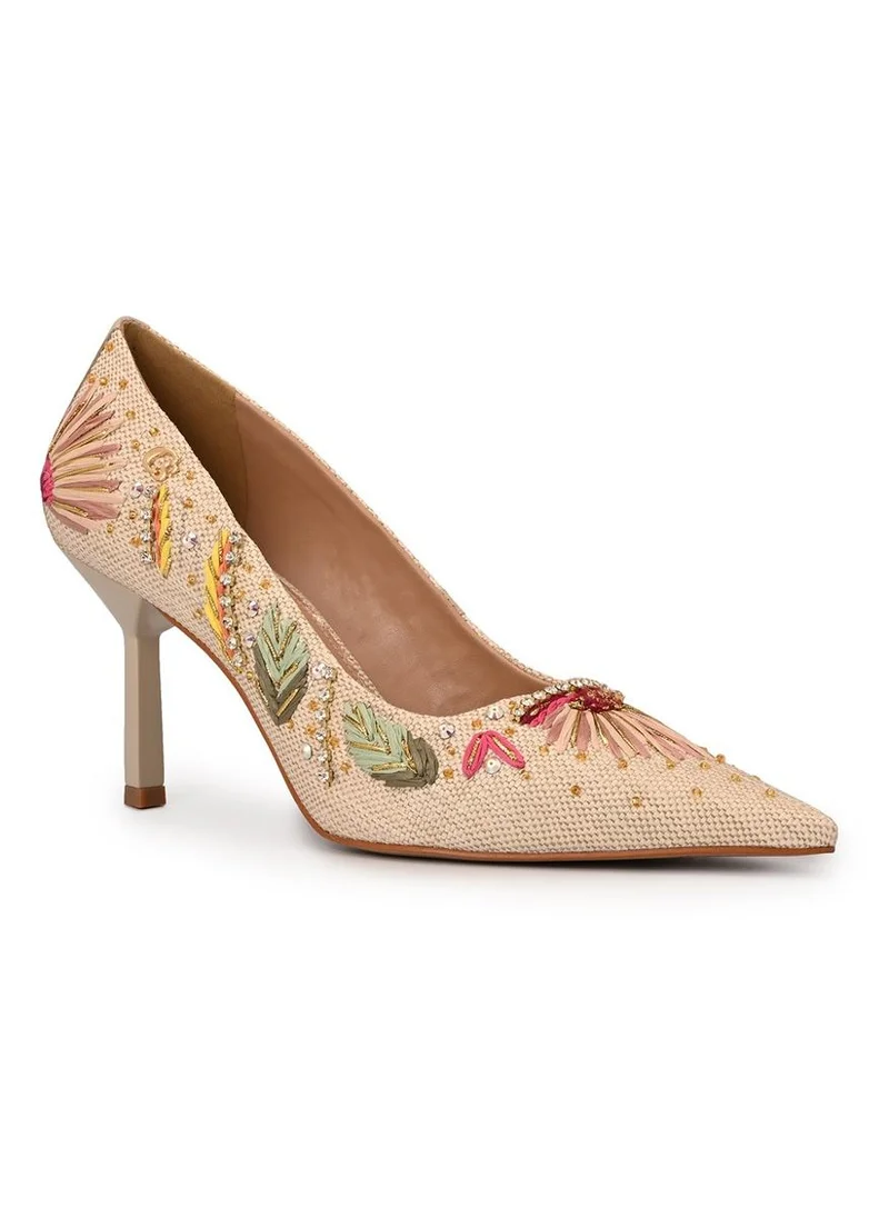 Carmen Steffens Hazelnut Embroidered Pump