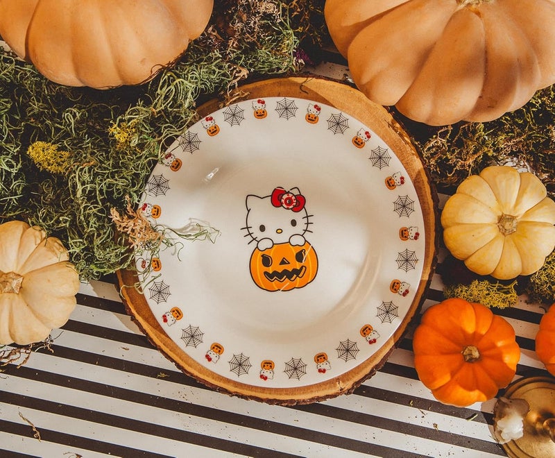 Silver Buffalo Sanrio Hello Kitty Pumpkin Boo 8Inch Large Ceramic Dinner Plate For Serving Appetizers Pasta Salad Dessert - Image 3