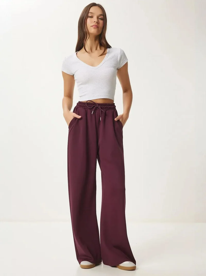 السعادة في إسطنبول ISTANBUL Wide Leg Drawstring Waist Sweatpants