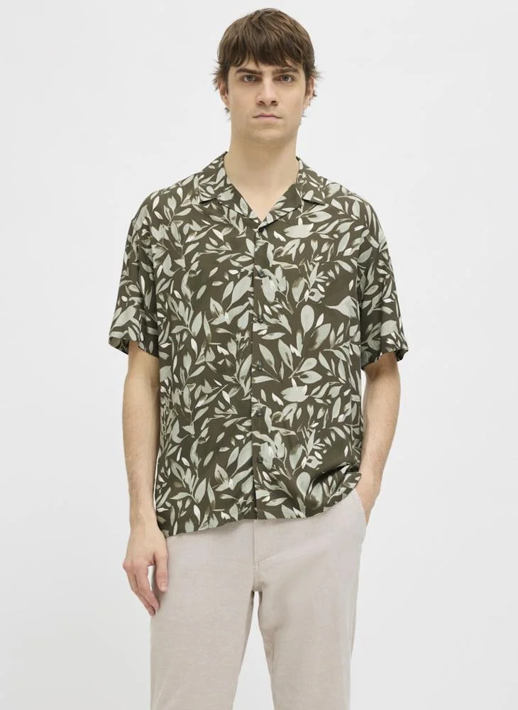JJ Rebel Floral Printed Regular Fit Shirt