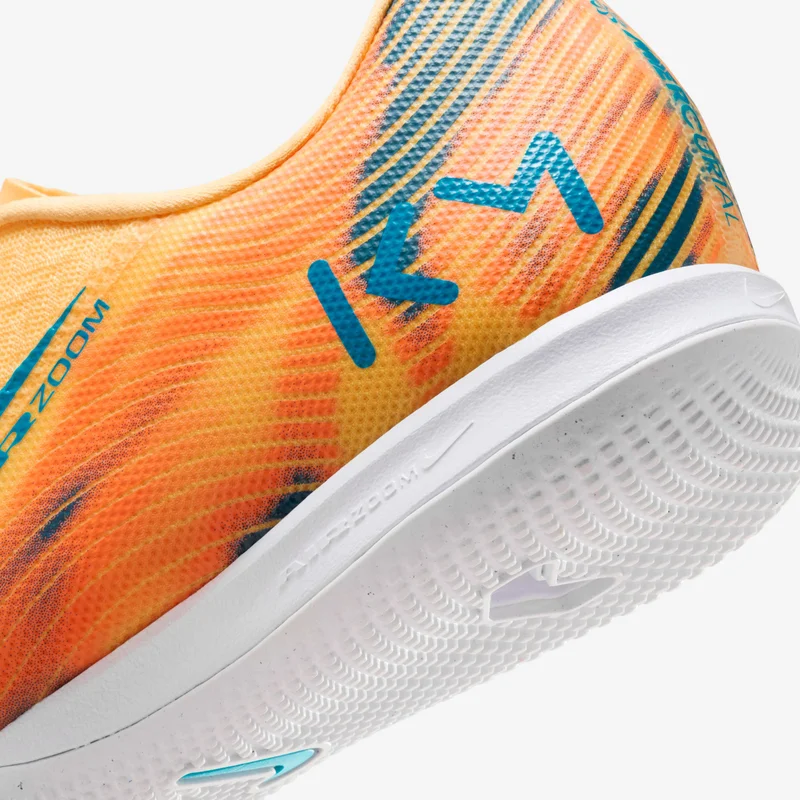 Nike Men's Vomero 18 Road Running Shoes (Extra Wide)