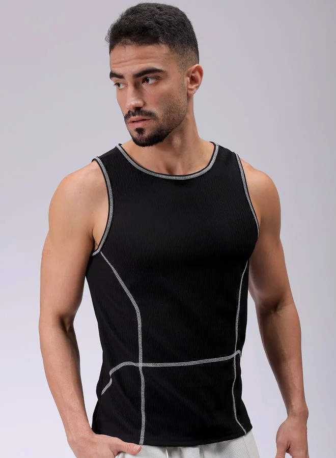 شركة المرآب الهندية Men Slim Fit Textured Round Neck Tshirt