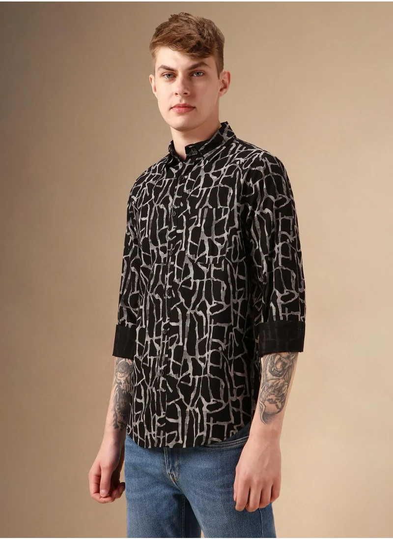 Dennis Lingo Men's Black 100% Cotton Printed Shirt