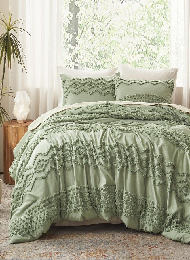 Luxudecor طقم لحاف فاخر من Luxudecor بلون أخضر حكيم، مقاس كوين، 3 قطع، بنمط بوهو شابي شيك، طقم مفروشات مطرز بنمط ريفي، لحاف جاكار ناعم لجميع الفصول (أخضر حكيم، 90 بوصة × 90 بوصة) - Image 1