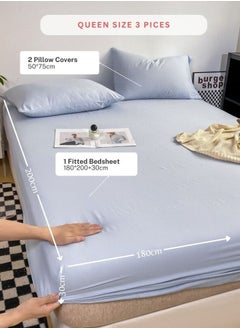 LUNA Home 3-Piece Set: queen-size fitted bedsheet and two pillowcases, washable cotton in a light blue color.  - Image 2