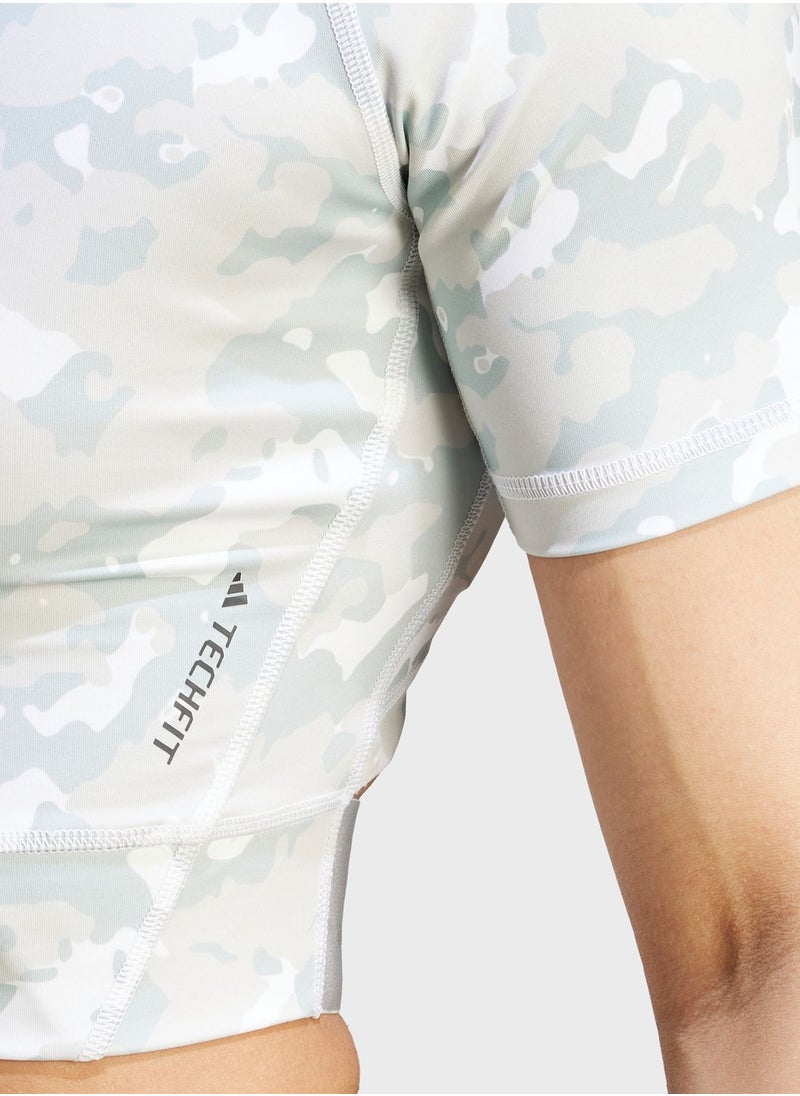 Techfit Camo Print Crop Training T-Shirt
