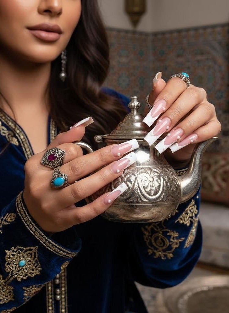 مافيك طقم أظافر تركيب فرنسية 24 قطعة من maffick مع ملقط وعجلة زينة (نجوم وأقمار) - أظافر صناعية متوسطة الطول ([كوفين / مربع]) مع لاصق “سوبر هولد” - مجموعة أظافر مستعارة قابلة لإعادة الاستخدام (بدون صمغ) - Image 4