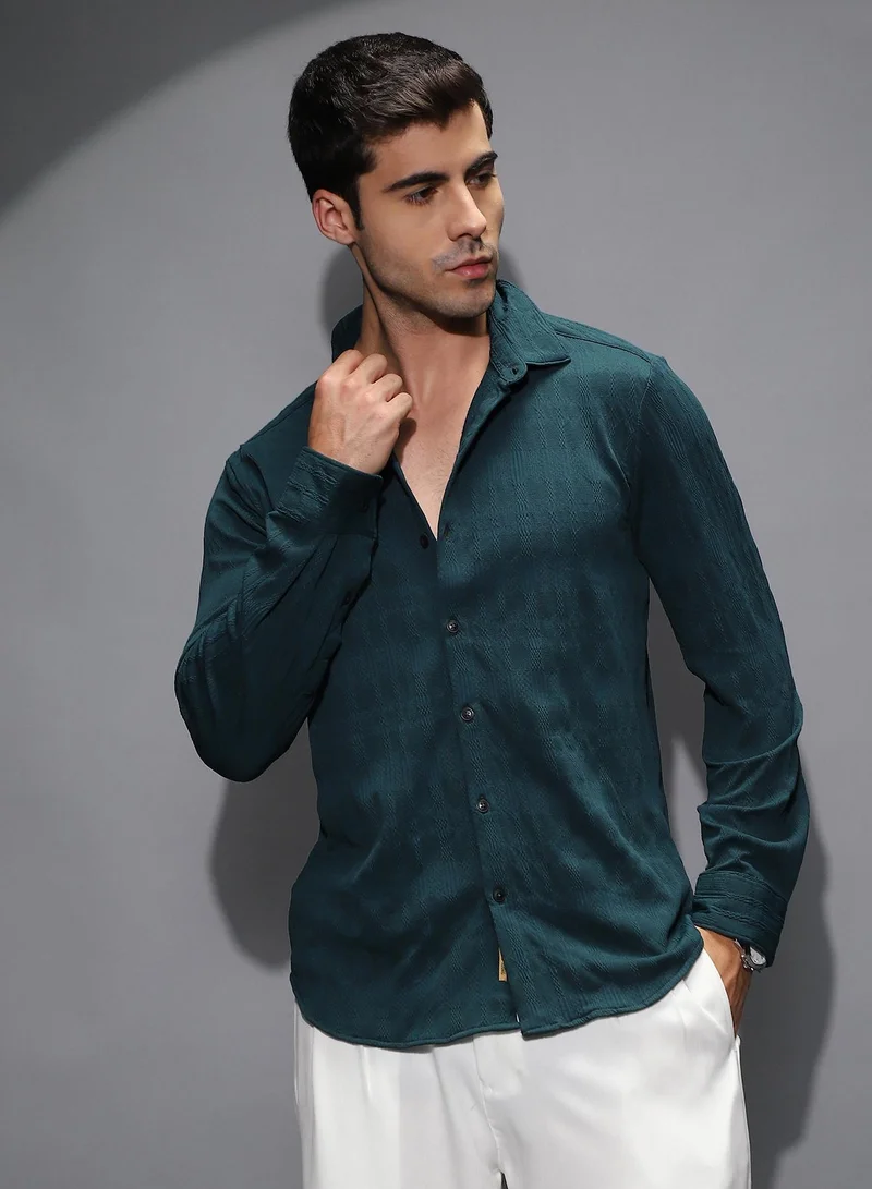 كامبوس سوترا قميص رجالي أخضر من فيلاتو بنقشة مجدولة بياقة عريضة وأكمام طويلة بأزرار