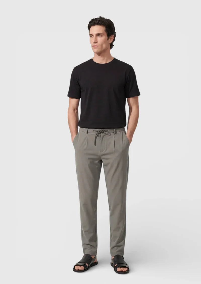 Ramsey Black Plain T-Shirt