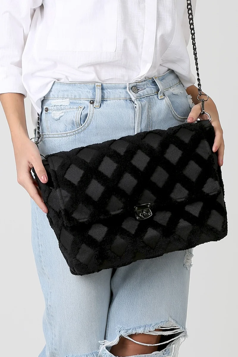 هامور Dough Women's Fabric Hand and Shoulder Bag Tweed Black Fur Plush Knitted Crossbody Bag