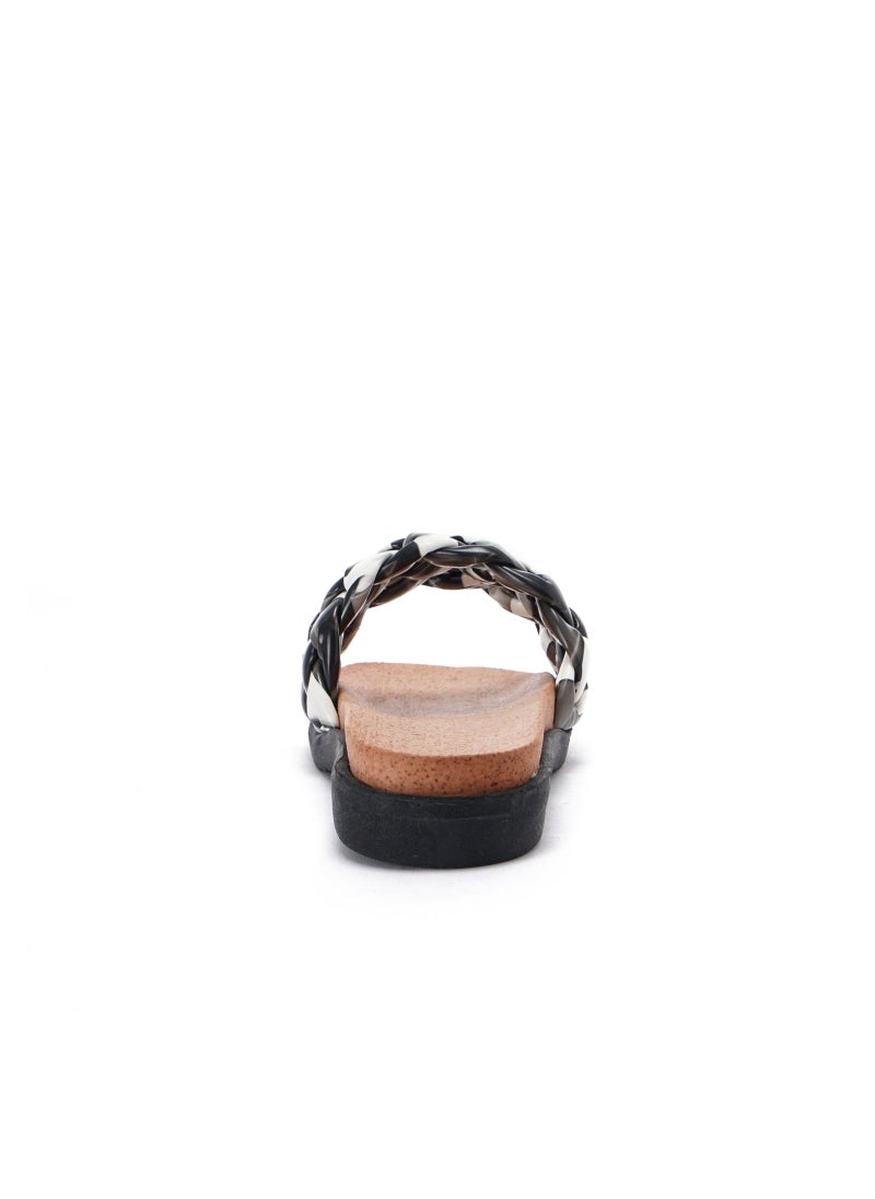 GRINTA Women Slipper  - Image 3