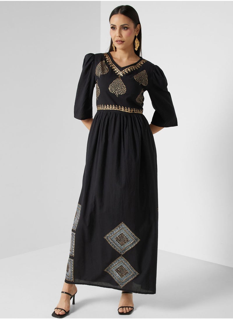 ARABIAN CLOSET - Embroidered Tiered Jalabiya - Image 1