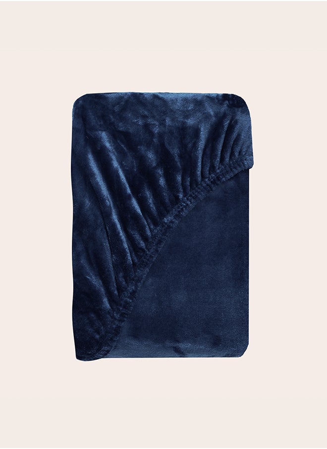 Single Fitted Velvet Sheet - pzsku/Z79663C48D40F90CC892BZ/45/_/1734432718/386ce642-dd46-4e89-8d95-539d75a82cb6