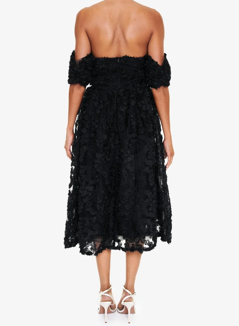 ترو ديكادينس Amelia Black 3D Floral Midaxi Skater Dress - Elegant Occasionwear