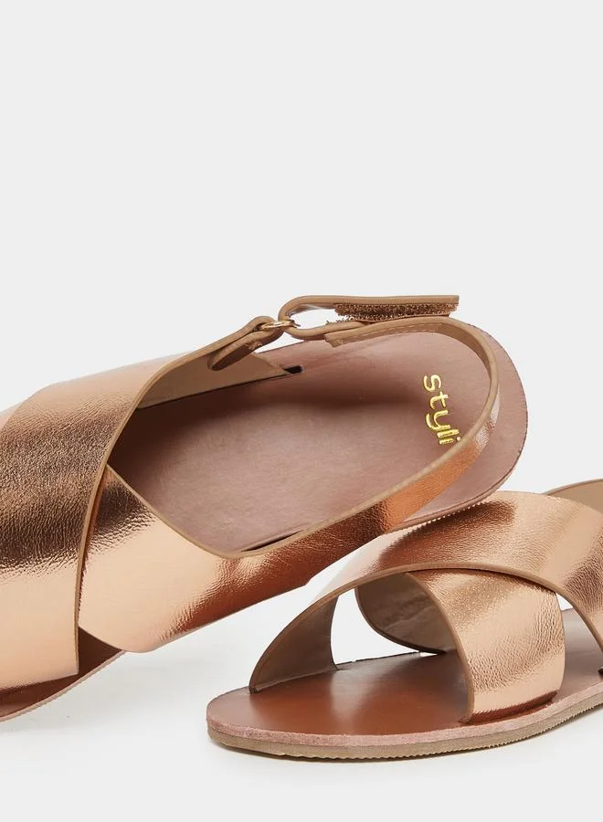 Styli Styli Solid Buckle Detail Flat Sandals