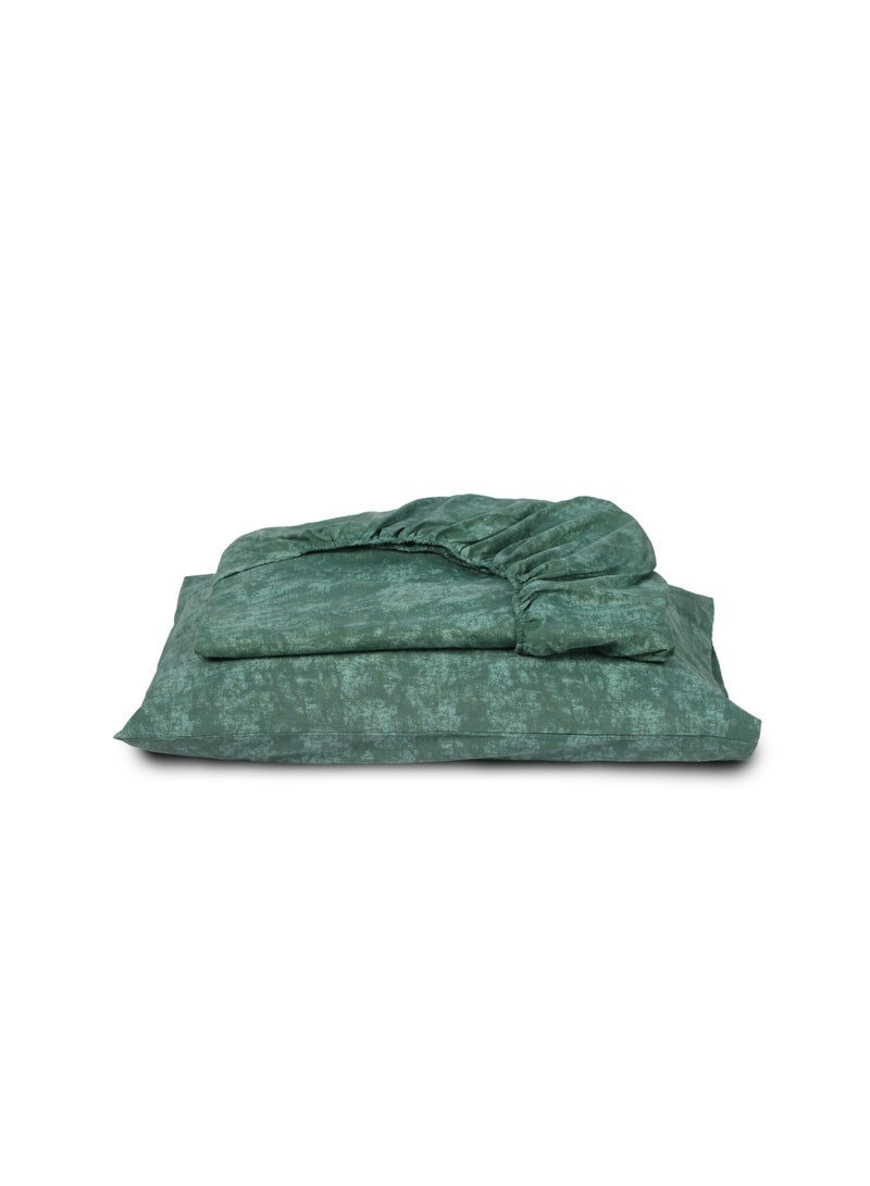 200 TC Egyptian Cotton Blend Random Dye Fitted Bed Sheets – 3 pcs, Soft, durable, and breathable bedding made from high-quality cotton blend for an elegant, comfortable night’s sleep in any season.