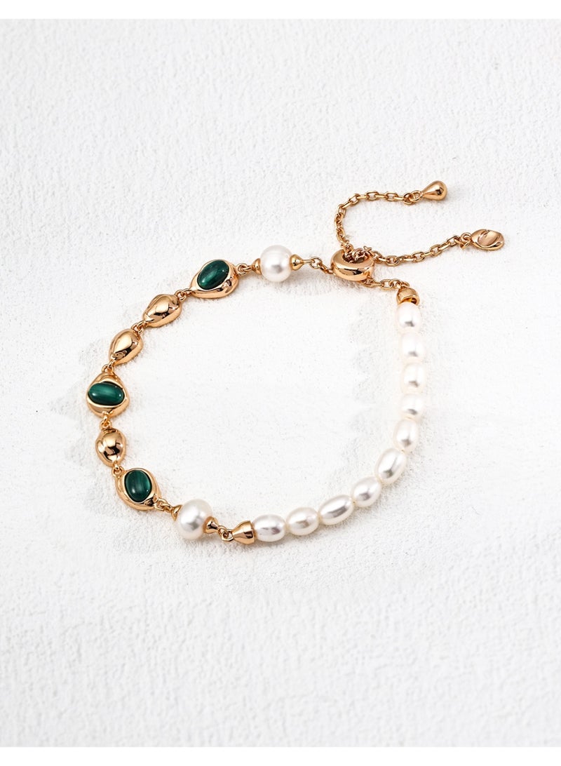 بورش سوار من اللؤلؤ الطبيعي والملاكيت - Image 2