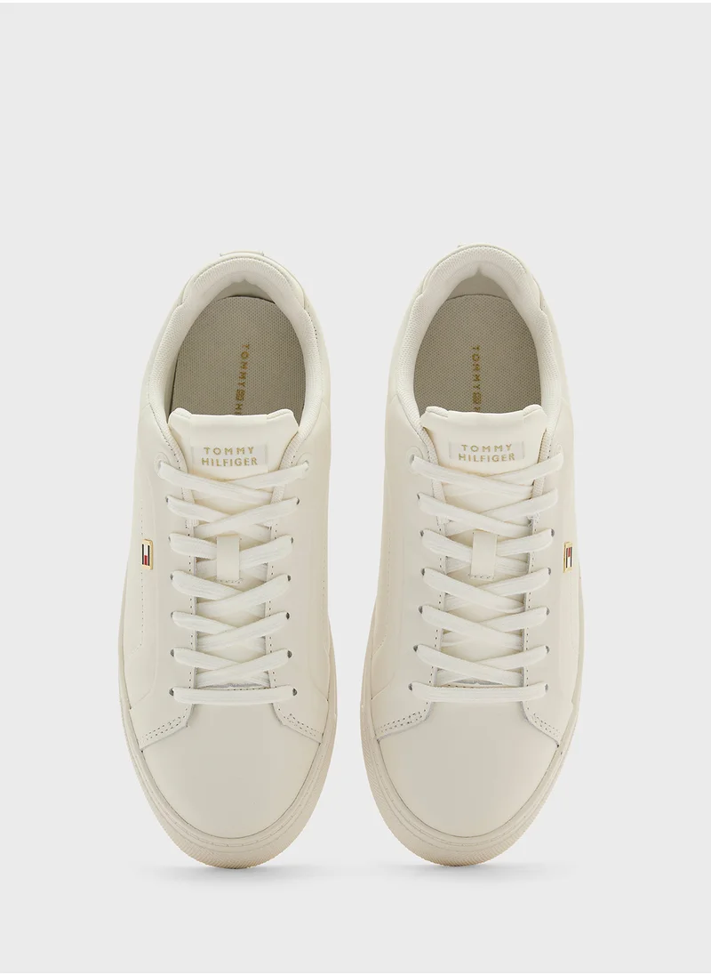 تومي هيلفيغر Logo Detail Lace Up Low Top Sneakers