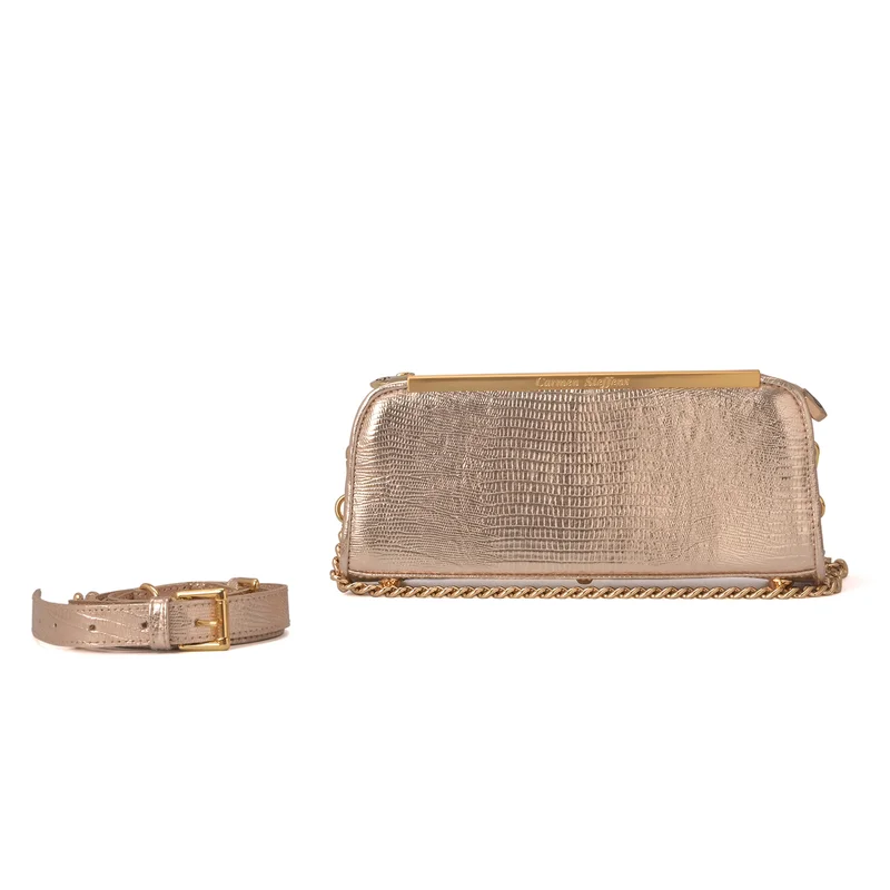 كارمن ستيفنز حقيبة باغيت ذهبية