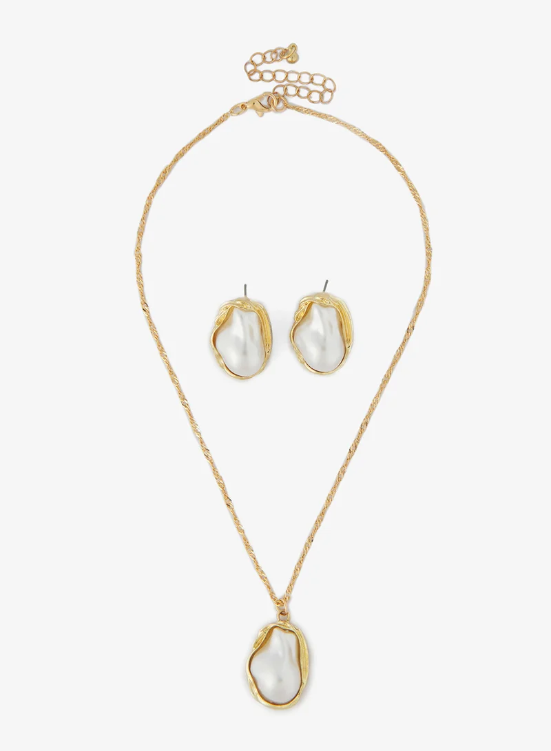 ايلا Pearl Embellished Necklace with Earrings Set