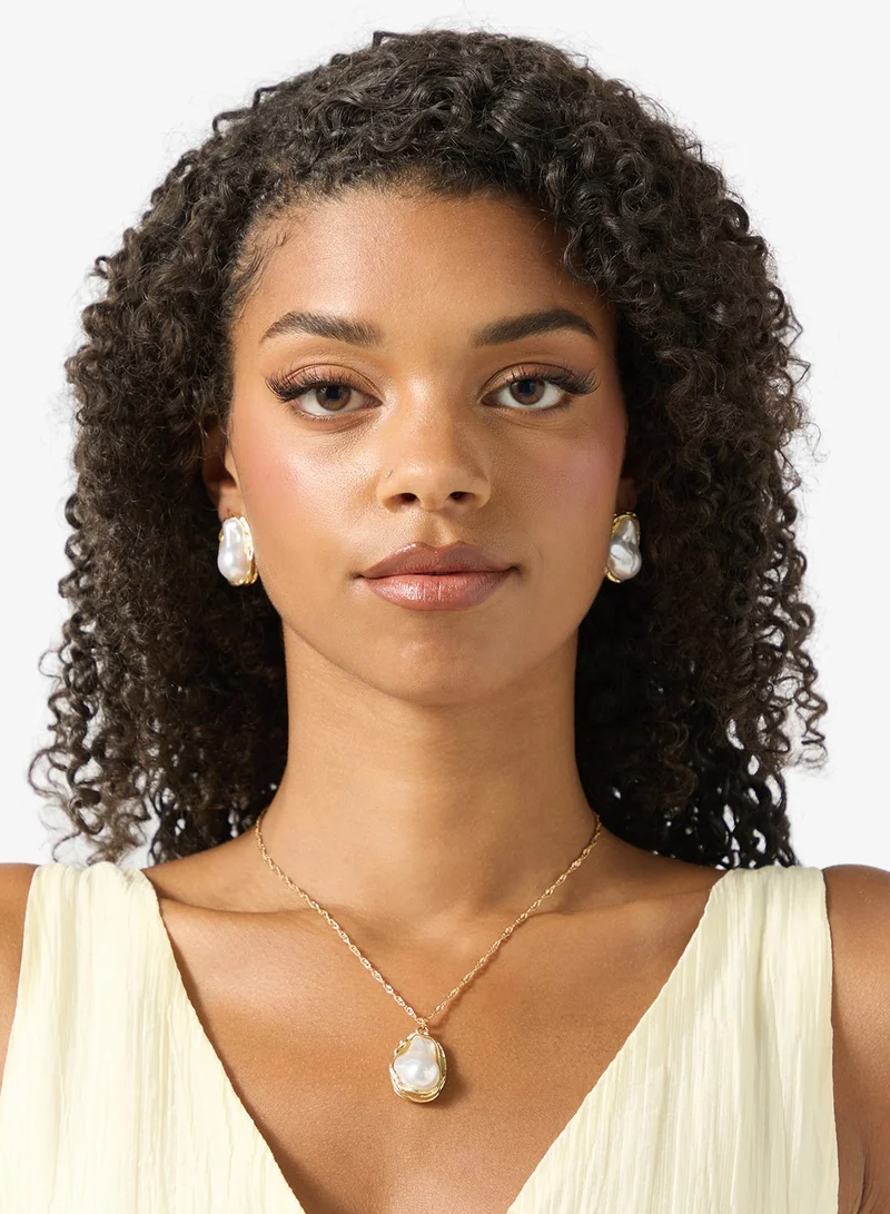 Pearl Embellished Necklace with Earrings Set