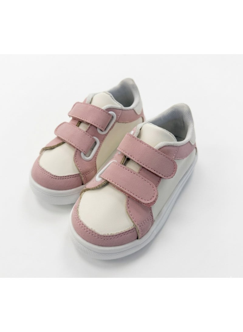 Junior Girls Pink Sneaker - Image 1