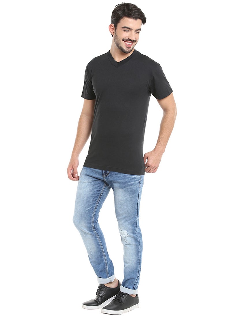 BYC MEN'S V-NECK COTTON T-SHIRT (PACK OF 3) - BLACK  - Image 4