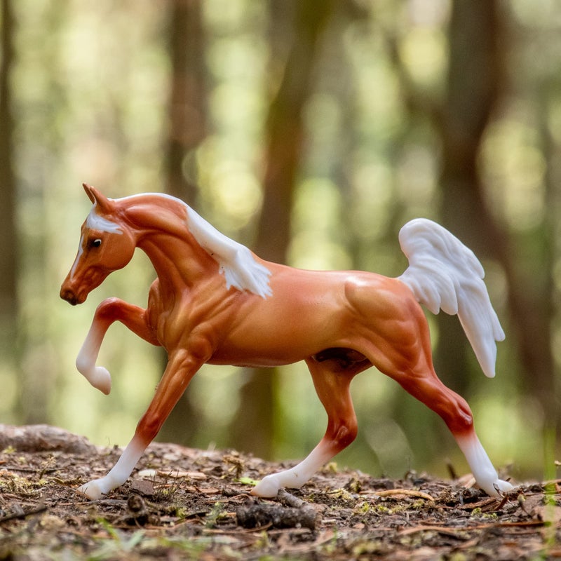 Breyer Breyer Horses Stablemates Pintos & Palominos Collection | 4 Horse Set | 1:32 Scale | 3.75" x 2.5" | Horse Toy | Model #6226 - Image 2