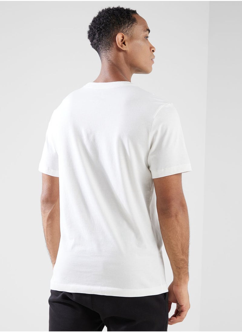 Nike - Los Angeles Lakers Essential T-Shirt - Image 1
