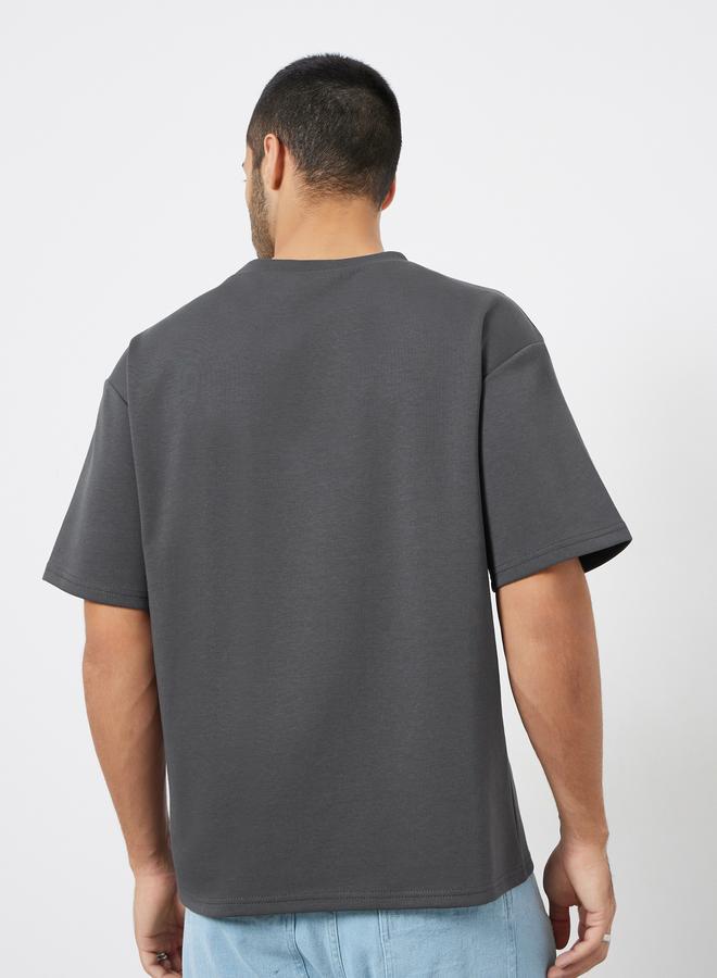 ستايلي تيشيرت جيرسي ثقيل قابل للتمدد بقصة واسعة - Image 4