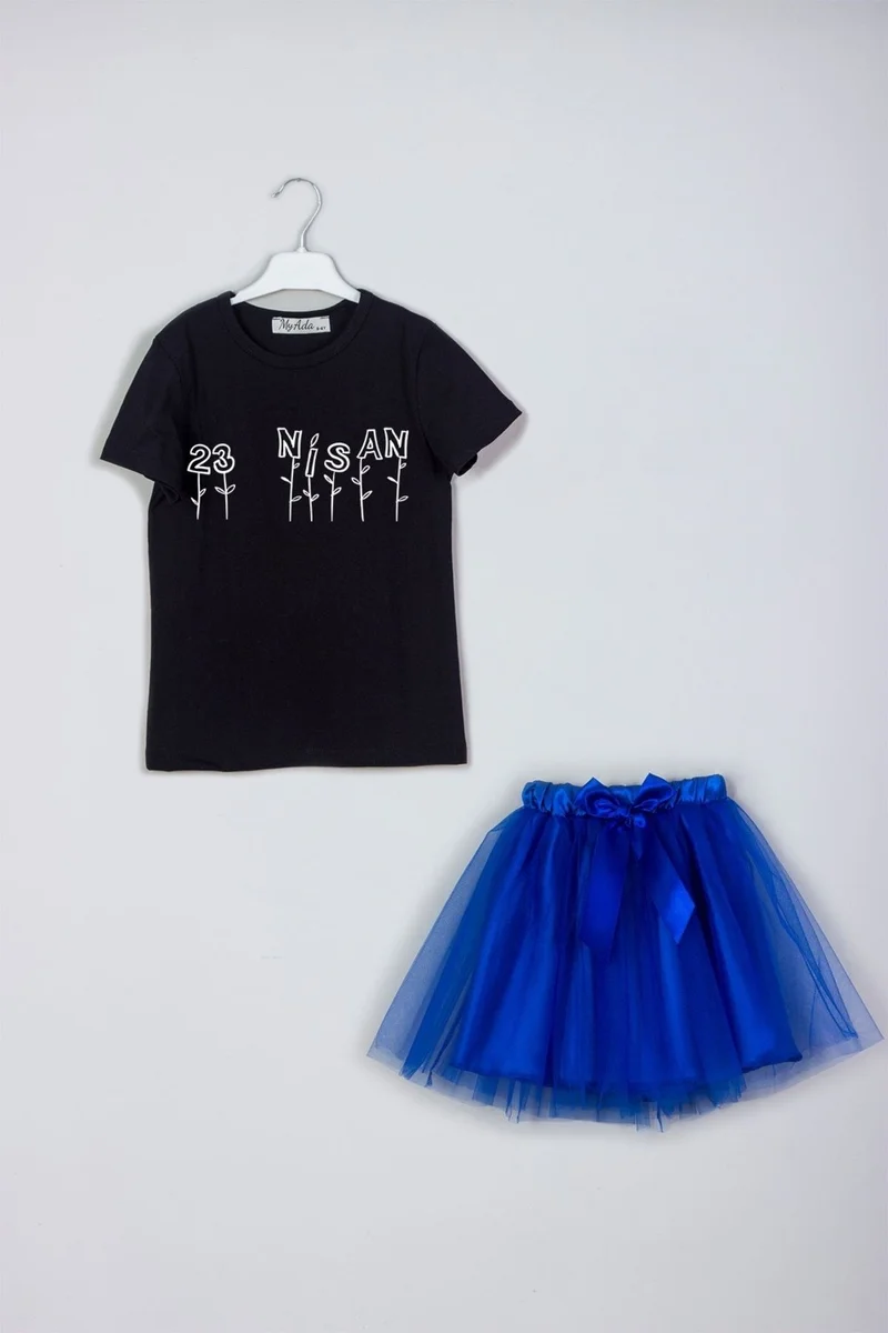 Myada Flower Detailed April 23 Printed Skirt T-Shirt Combination Set