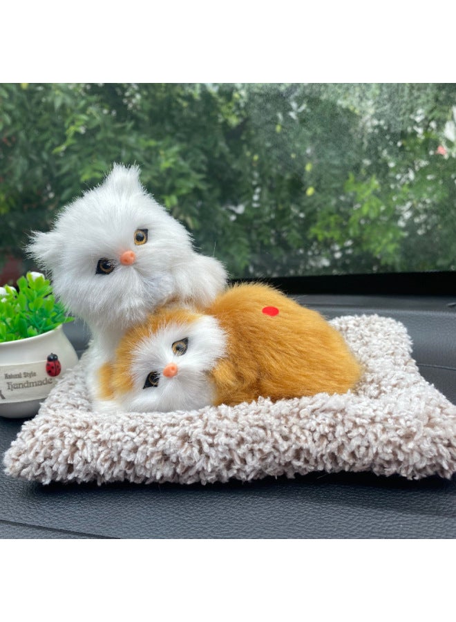 لوازم تزيين السيارة على شكل قطة مصنوعة من الكربون المنشط لسيارة زوجين قطط من فحم الخيزران لعبة محاكاة قطط لطيفة ومبتكرة - اللون: قطة بيضاء نائمة صغيرة الحجم (مع صرخة) - Image 5