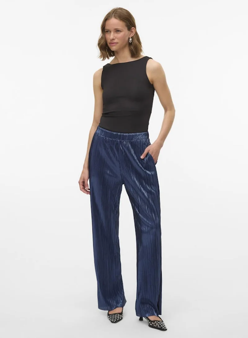 Vero Moda Black VMMILLION SL SQUARE TOP 2-WAY JRS NOOS for Women | Best Price UAE