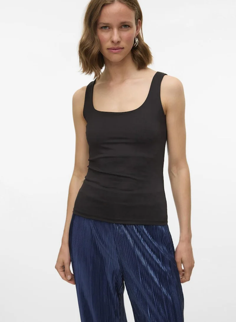 Vero Moda Black VMMILLION SL SQUARE TOP 2-WAY JRS NOOS for Women | Best Price UAE