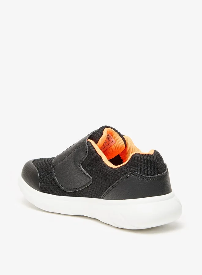 Dash Boys Textured Sports Shoes with Hook and Loop Closure
