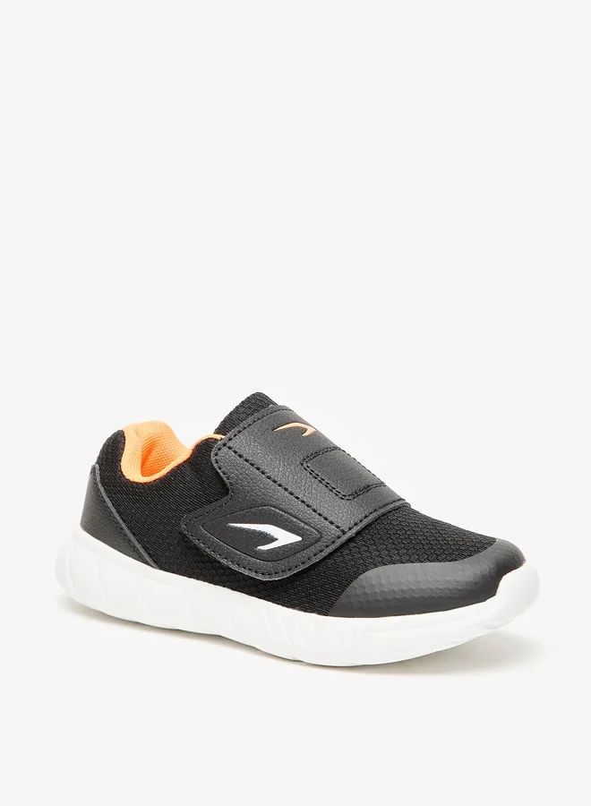 Dash Boys Textured Sports Shoes with Hook and Loop Closure